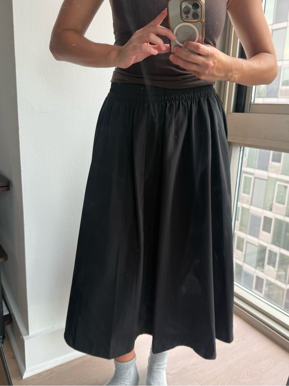 Zara Black Elastic-Waist Midi Skirt